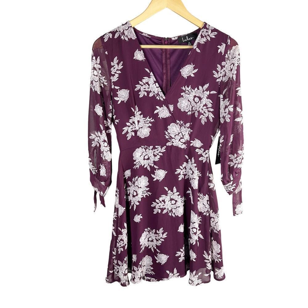 Lulus Unbelievable Beauty Purple Floral Print Long Sleeve
Skater Dress Size XS